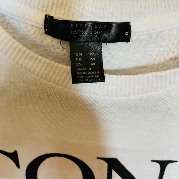 Crop top - Picture 2 of 3